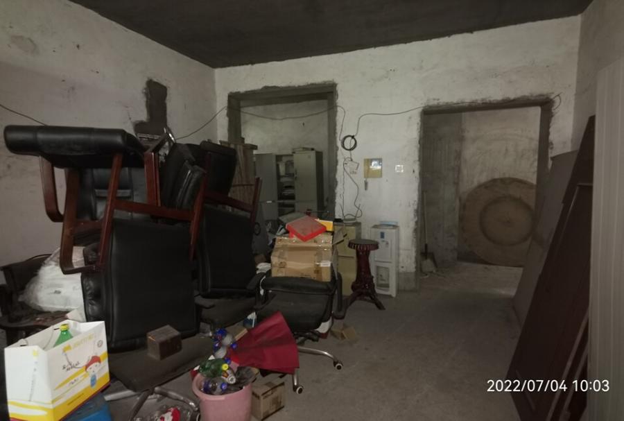 金麓國際小區(qū)（金麓商務(wù)廣場）法拍房3、4棟303