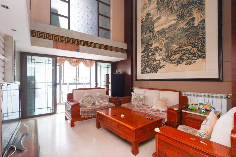 金麓國際小區(qū)（金麓商務(wù)廣場(chǎng)）法拍房3、4棟2803房